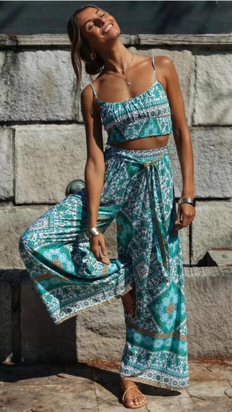 https://chicbohostyle.com/cdn/shop/products/turquoise-crop-top-and-wide-leg-pants-set-2.jpg?v=1668822446&width=1445