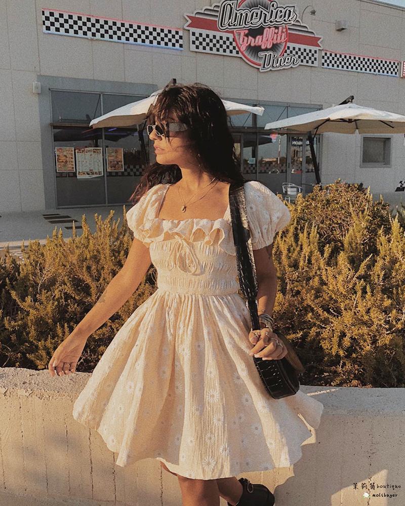 Vintage Beige Daisy Puff Sleeve Mini Dress-ChicBohoStyle