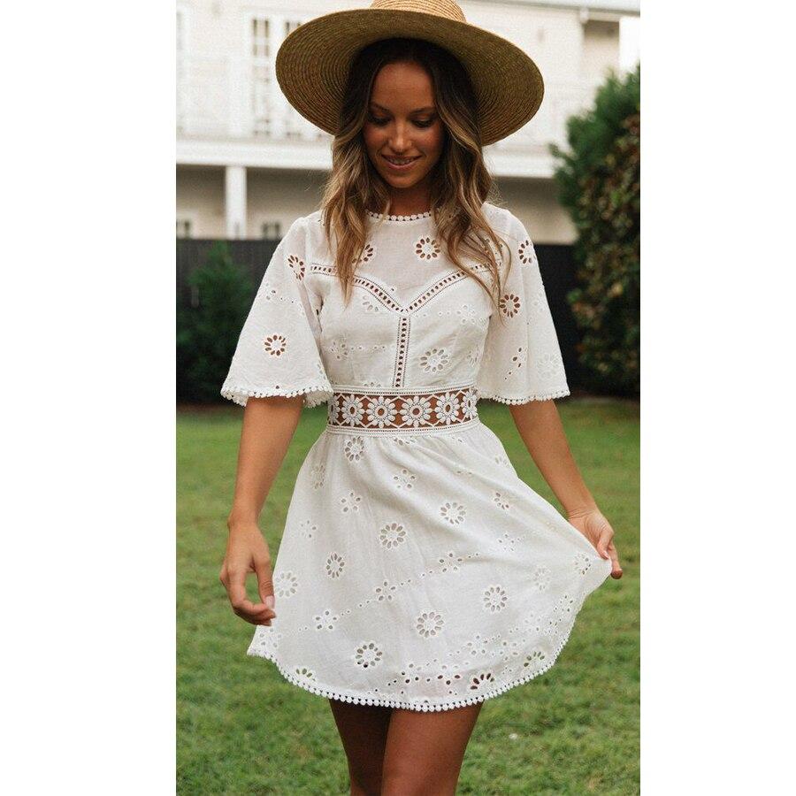 White floral shop short sleeve dress